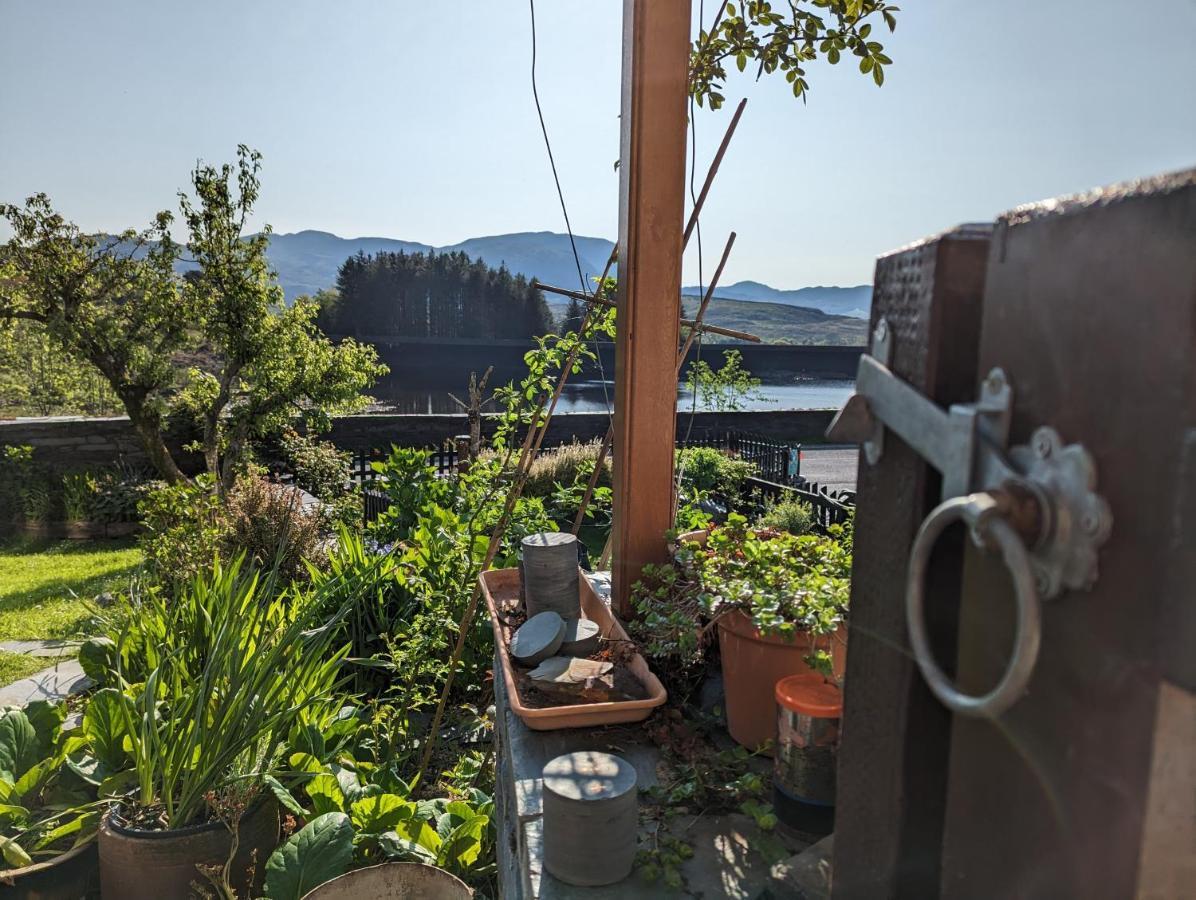 Bryn Elltyd Eco House Guest House Blaenau Ffestiniog ภายนอก รูปภาพ