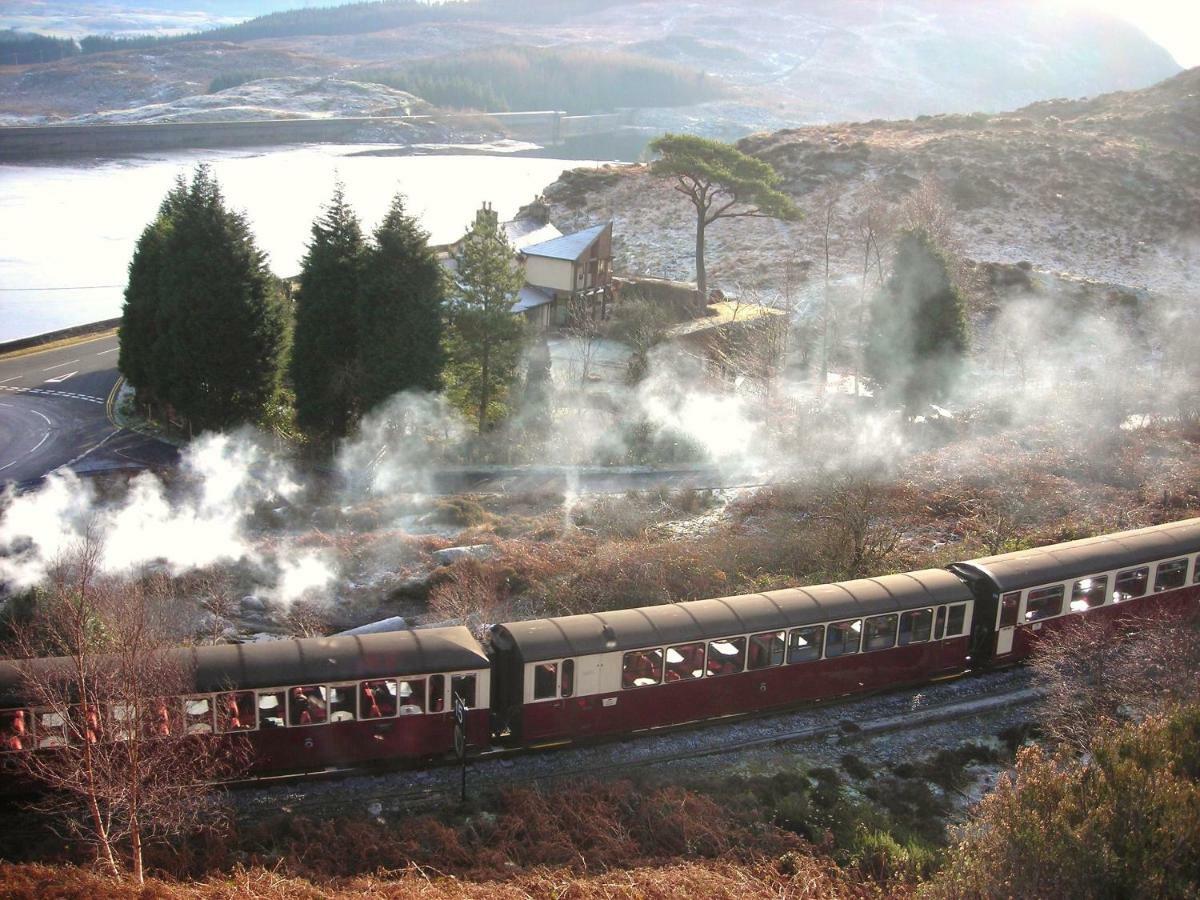 Bryn Elltyd Eco House Guest House Blaenau Ffestiniog ภายนอก รูปภาพ
